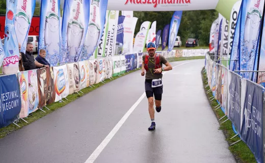 Jest zwycięzca Biegu 7 Dolin na 100 km! Dotarł do mety ze świetnym czasem [WIDEO] - 20